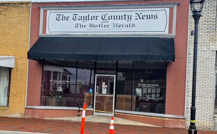 Pictures of Business for Sale property located at 6 S Broad St, Butler, GA 31006 for sales - image #1