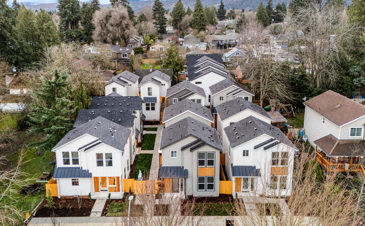 Pictures of Multifamily property located at 8330 N Bank St, Portland, OR 97203 for sales - image #1