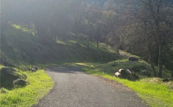 Pictures of Land property located at 13566 Helltown Parcel 1, Chico, CA 95928 for sales - image #1