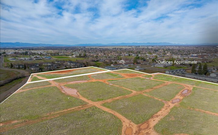 Pictures of Land property located at 810 Vista Way, Red Bluff, CA 96080 for sales - image #1