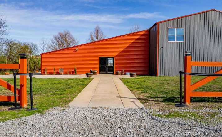 Pictures of Mixed Use property located at 28231 E 750 Road, Wagoner, OK 74467 for sales - image #1