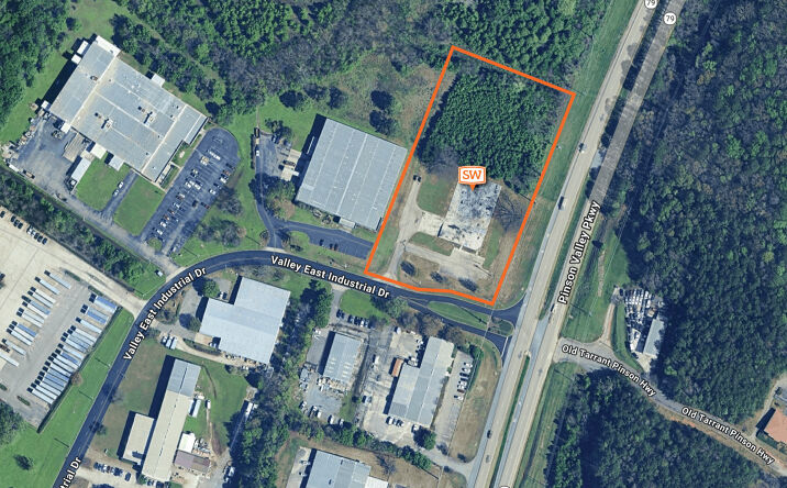 Pictures of Land property located at 3960 Pinson Valley Parkway, Birmingham, AL 35217 for sales - image #1