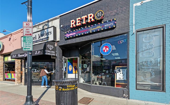 Pictures of Business for Sale, Retail property located at 1 N Park Avenue, Hempstead, NY 11570 for sales - image #1