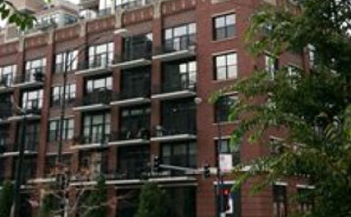 Pictures of Land, Special Purpose property located at 210 S Desplaines Street P-003, Chicago, IL 60661 for sales - image #1