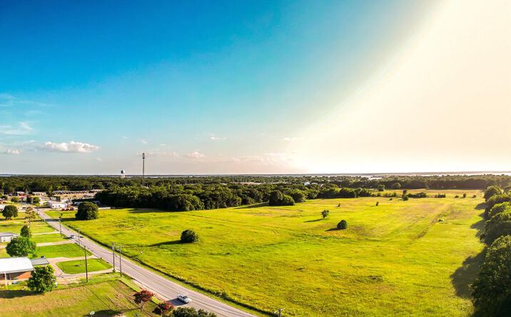 Pictures of Land property located at 0000 Harbor Point Road, Gun Barrel City, TX 75156 for sales - image #1