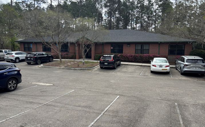 Pictures of Office property located at 1949 Commonwealth Ln, Tallahassee, FL 32303 for sales - image #1