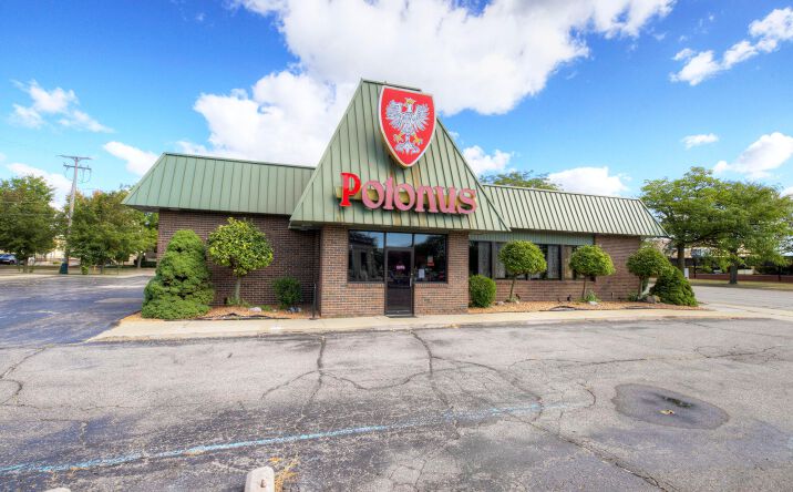 Pictures of Retail property located at 1744 Biddle Avenue, Wyandotte, MI 48192 for sales - image #1