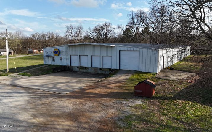 Pictures of Retail, Industrial property located at 645 N Grayson Street, Newbern, TN 38059 for sales - image #1