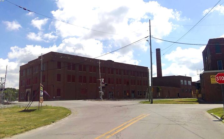 Pictures of Industrial property located at 801 Glasgow Ave, Fort Wayne, IN 46803 for sales - image #1