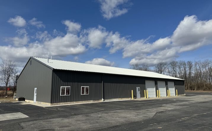 Pictures of Industrial property located at 120 Stover Dr, Carlisle, PA 17015 for sales - image #1
