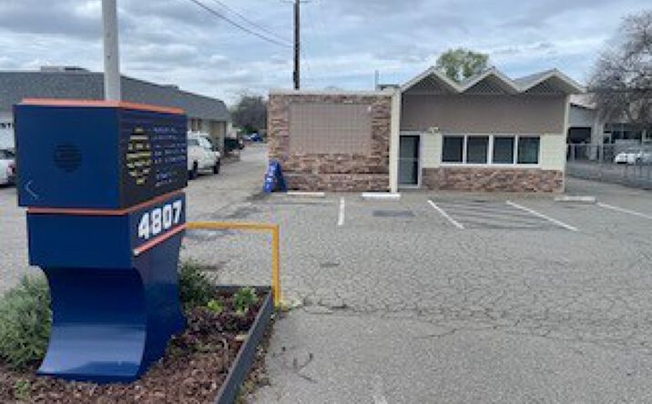 Pictures of Industrial property located at 4807 Auburn Blvd, Sacramento, CA 95841 for sales - image #1