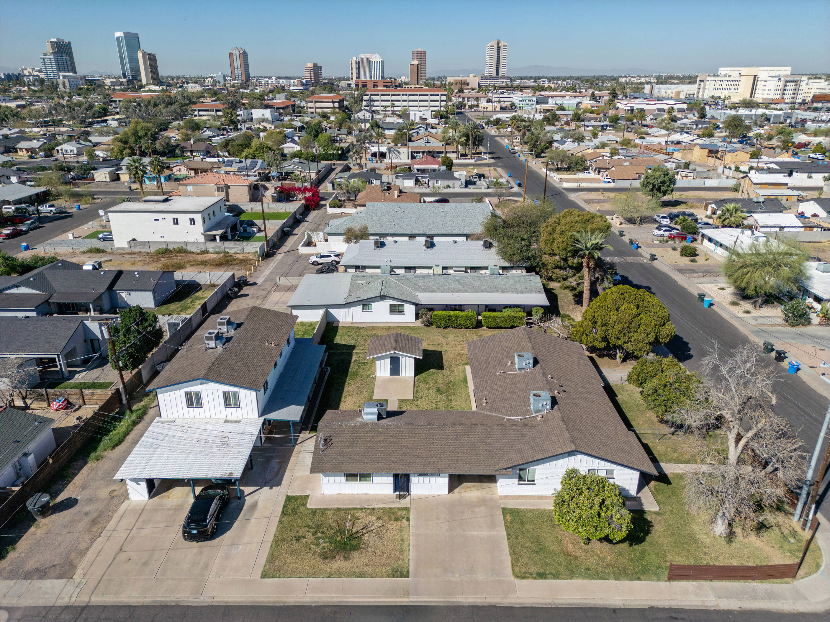 1017 E Fairmount Ave  