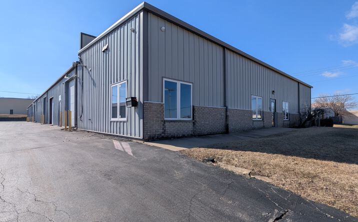 Pictures of Industrial property located at 4787 Hydraulic Rd, Rockford, IL 61109 for sales - image #1