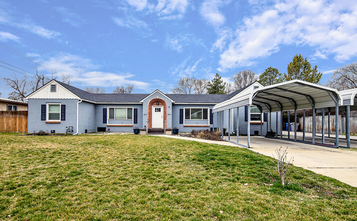 Pictures of Multifamily property located at 3919 W Garnet St, Boise, ID 83703 for sales - image #1