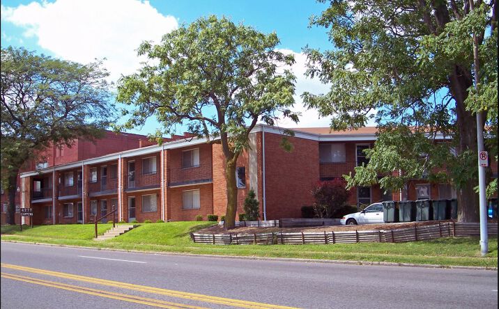 Pictures of Multifamily property located at 4277 Chippewa St, St. Louis, MO 63116 for sales - image #1
