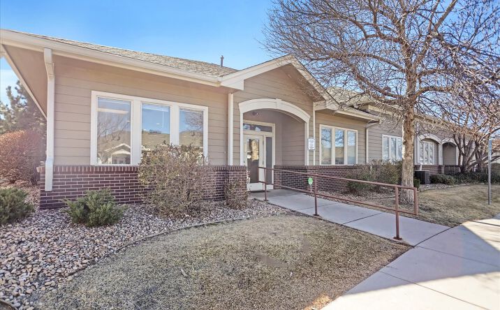 Pictures of Office property located at 2224 S Fraser St, Aurora, CO 80014 for sales - image #1