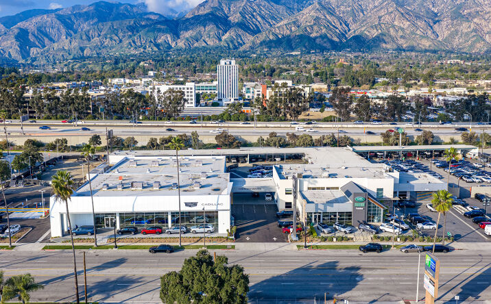 Pictures of Retail property located at 3475 E Colorado Blvd, Pasadena, CA 91107 for sales - image #1