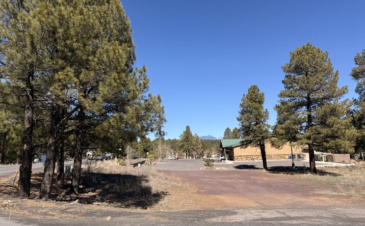 Pictures of Land property located at 2137 Kachina BLVD, Flagstaff, AZ 86001 for sales - image #1