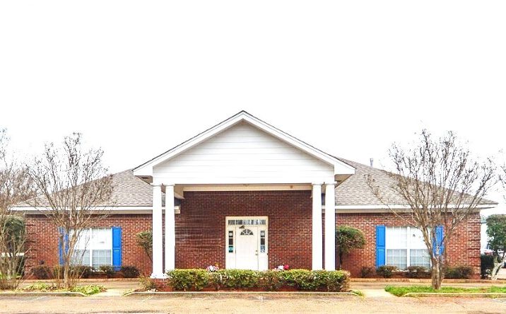 Pictures of Office, Special Purpose property located at 886 Lehmberg Rd, Columbus, MS 39702 for sales - image #1