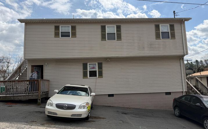 Pictures of Multifamily property located at Pine St, Mabscott, WV 25871 for sales - image #1