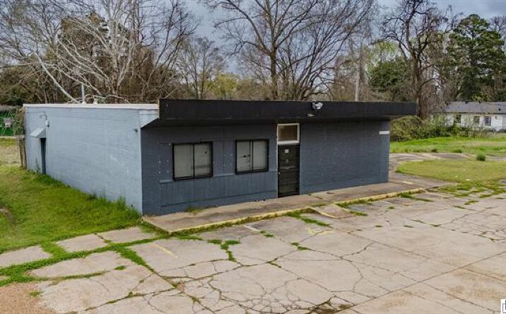 Pictures of Mixed Use, Retail property located at 1215 Orange St, Monroe, LA 71202 for sales - image #1