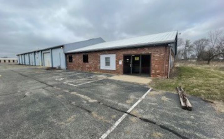 Pictures of Industrial property located at 1600 N. Main Street, Georgetown, IL 61846 for sales - image #1