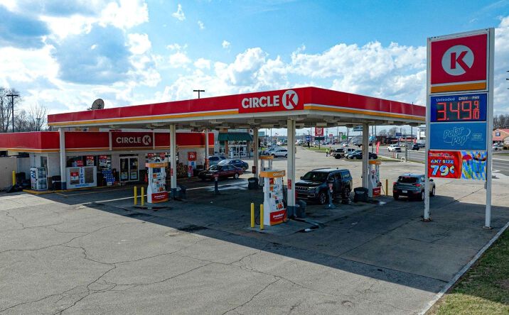 Pictures of Retail property located at 115 Clifty Dr, Madison, IN 47250 for sales - image #1