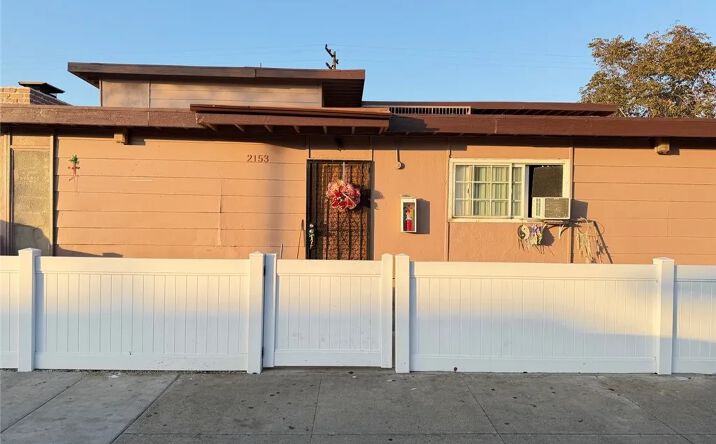 Pictures of Multifamily property located at 2153 W Brownwood, Anaheim, CA 92801 for sales - image #1