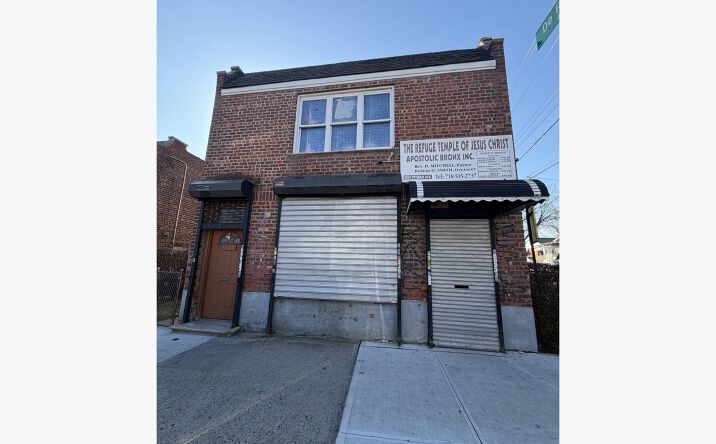 Pictures of Mixed Use property located at 2024 Pitman Ave, Bronx, NY 10466 for sales - image #1