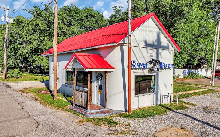 Pictures of Retail, Office property located at 116 S Commerce, Ardmore, OK 73401 for sales - image #1