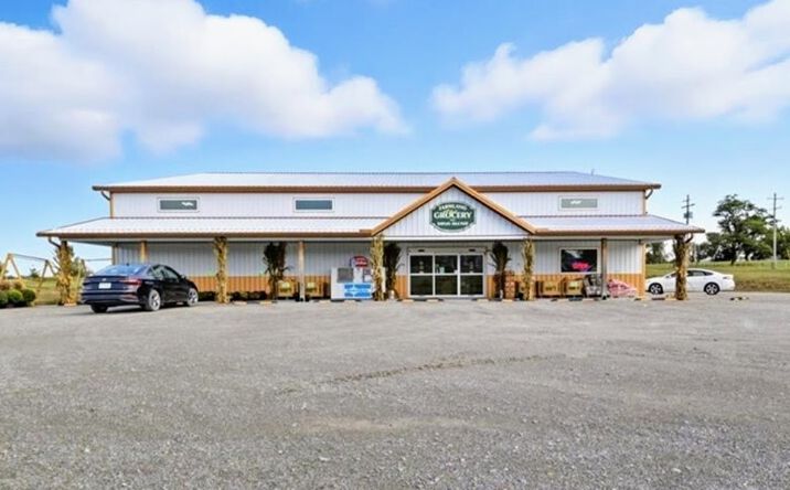 Pictures of Office, Industrial, Retail property located at 105 N Broadway Street, Syracuse, MO 65354 for sales - image #1