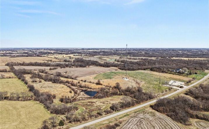 Pictures of Land property located at 6606 W Highway, Smithville, MO 64089 for sales - image #1