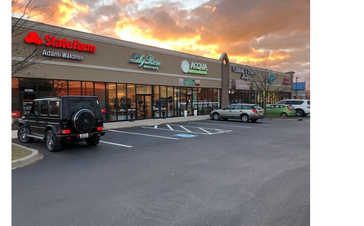 Pictures of Retail property located at 10511 - 10517 Fischer Park Drive, Louisville, KY 40241 for comps - image #1