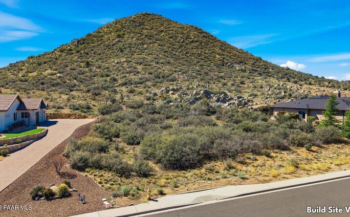 Pictures of Land property located at 1236 N Cloud Cliff Pass, Prescott Valley, AZ 86314 for sales - image #1
