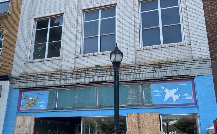 Pictures of Special Purpose property located at 813 4th Avenue, Huntington, WV 25701 for sales - image #1