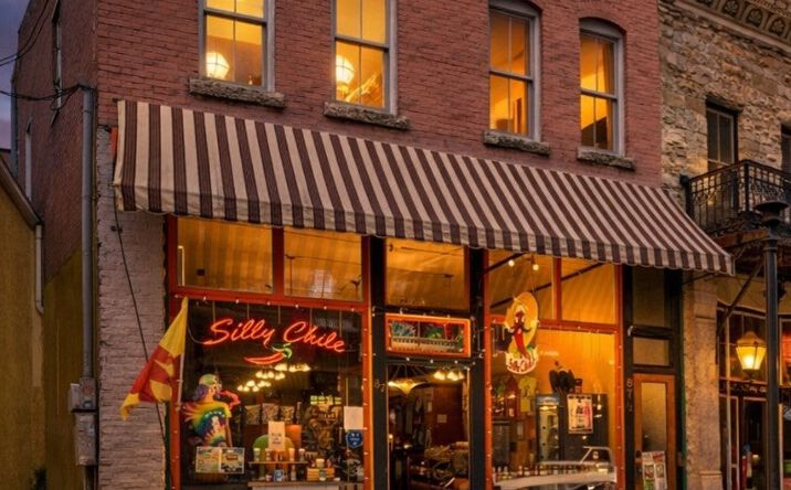 Pictures of Retail property located at 87 Spring Street, Eureka Springs, AR 72632 for sales - image #1