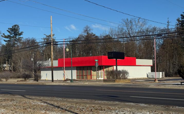 Pictures of Special Purpose property located at 1200 W Houghton Lake Drive, Prudenville, MI 48651 for sales - image #1