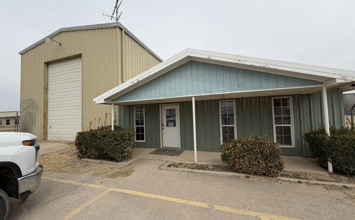 Pictures of Industrial property located at 4909, 4911, 4915 South County Road 1303, Odessa, TX 79765 for sales - image #1