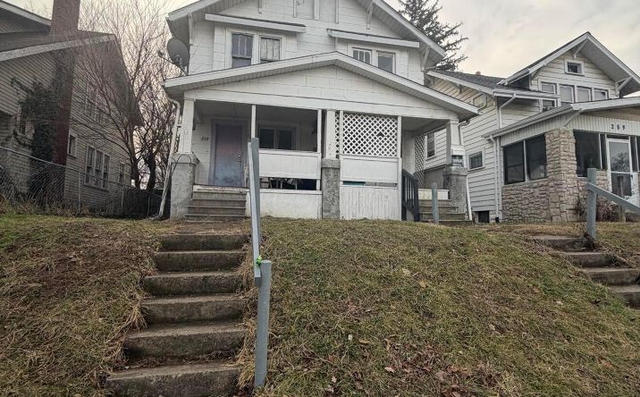 Pictures of Multifamily property located at 253 N Ogden Avenue, Columbus, OH 43204 for sales - image #1