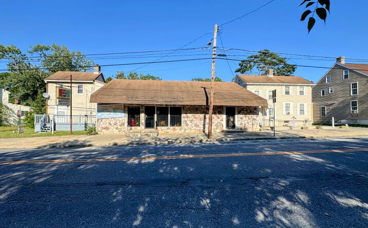 Pictures of Mixed Use, Multifamily, Retail property located at 24 -26 Main St Bridgeton, Bridgeton, NJ 08302 for sales - image #1
