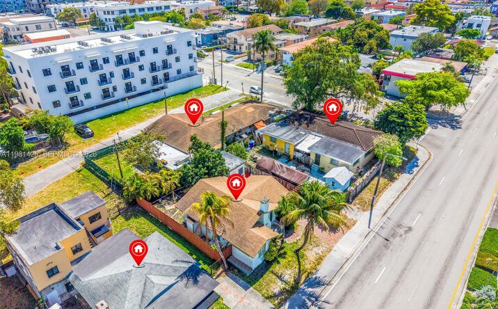 Pictures of Land property located at 1675 NW 2nd St, Miami, FL 33125 for sales - image #1