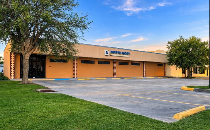 Pictures of Retail property located at 13221 S Tamiami Trl, North Port, FL 34287 for sales - image #1