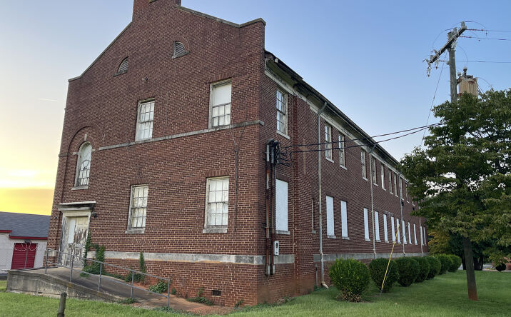 Pictures of Land, Multifamily, Retail, Self Storage, Senior Living property located at 2403 Lavista Dr, Burlington, NC 27215 for sales - image #1