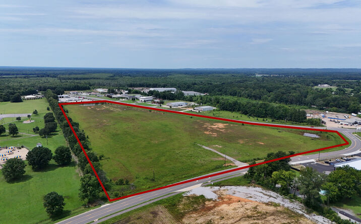 Pictures of Land property located at 0000 Joe Mallisham Pkwy, Tuscaloosa, AL 35401 for sales - image #1