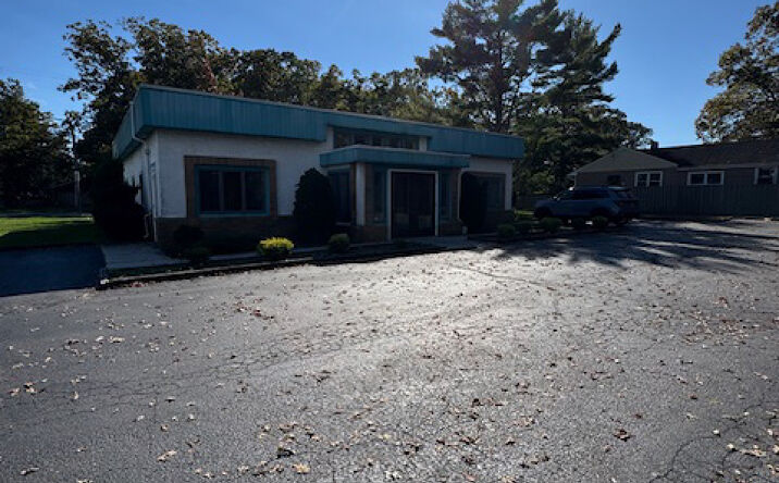 Pictures of Office property located at 1701 New Rd, Linwood, NJ 08221 for sales - image #1
