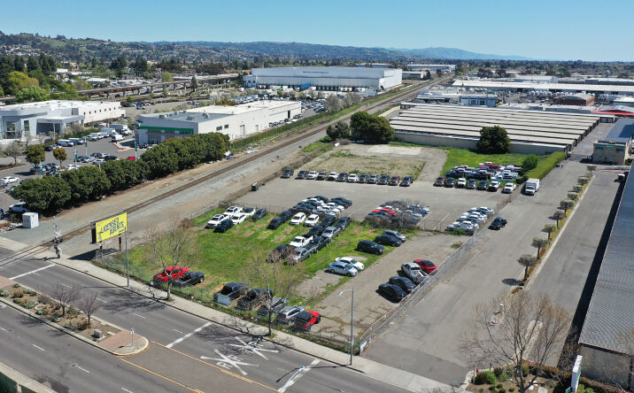 Pictures of Land property located at 635 Marina Blvd, San Leandro, CA 94577 for sales - image #1