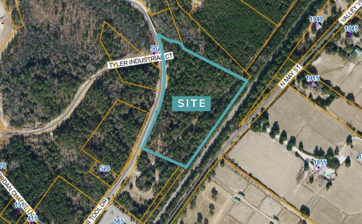 Pictures of Land property located at State Rd 2164, Southern Pines, NC 28387 for sales - image #1