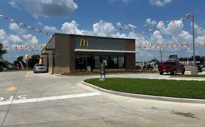 Pictures of Retail property located at 13440 LA-73, Geismar, LA 70734 for sales - image #1
