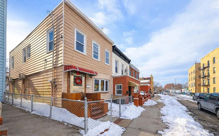 Pictures of Multifamily property located at 822 72nd St, Brooklyn, NY 11228 for sales - image #1