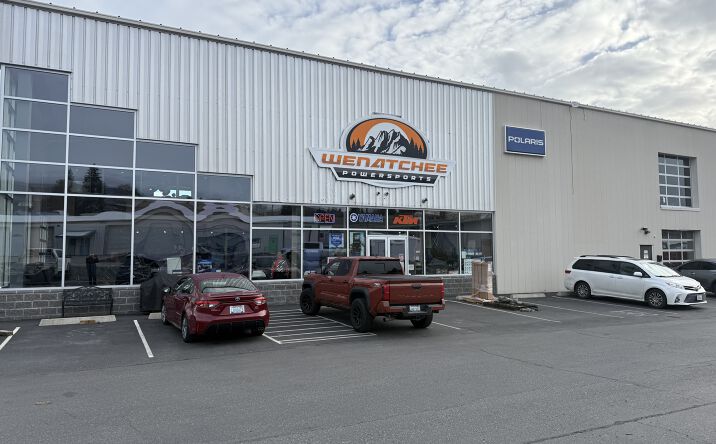 Pictures of Mixed Use, Office, Retail property located at 3031 Gs Center Rd, Wenatchee, WA 98801 for sales - image #1